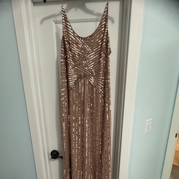 Adrianna Papell Dresses & Skirts - Adrianna Papell Size 14 Rose/blush sequins